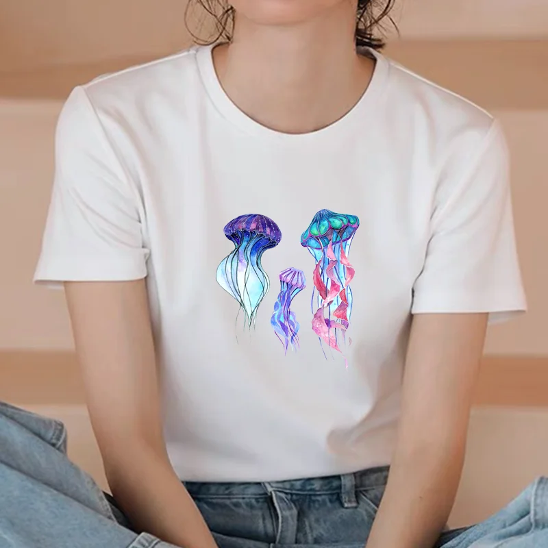 2022 kadın Baskı T-Shirt Zarif Kalite Serin Yaz Beyaz Yuvarlak Boyun Denizanası Baskı T-Shirt Yaz Kısa Üstleri T-Shirt